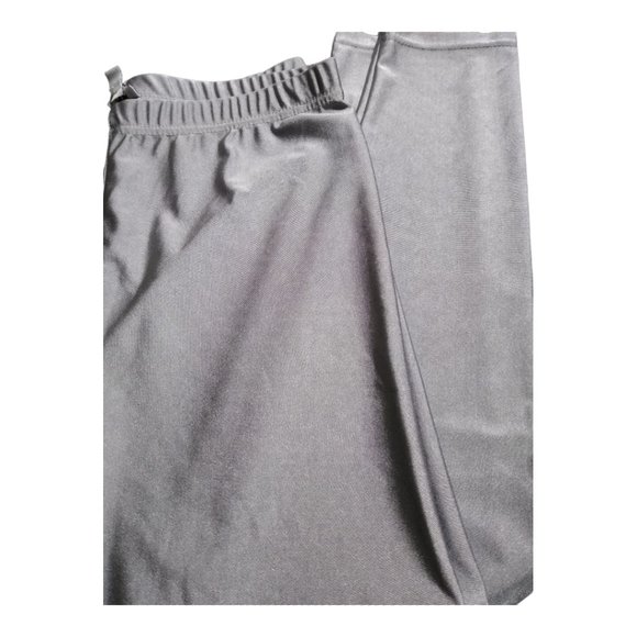 Fit In Women's Shiny Gray and Black Leggings - Picture 6 of 7